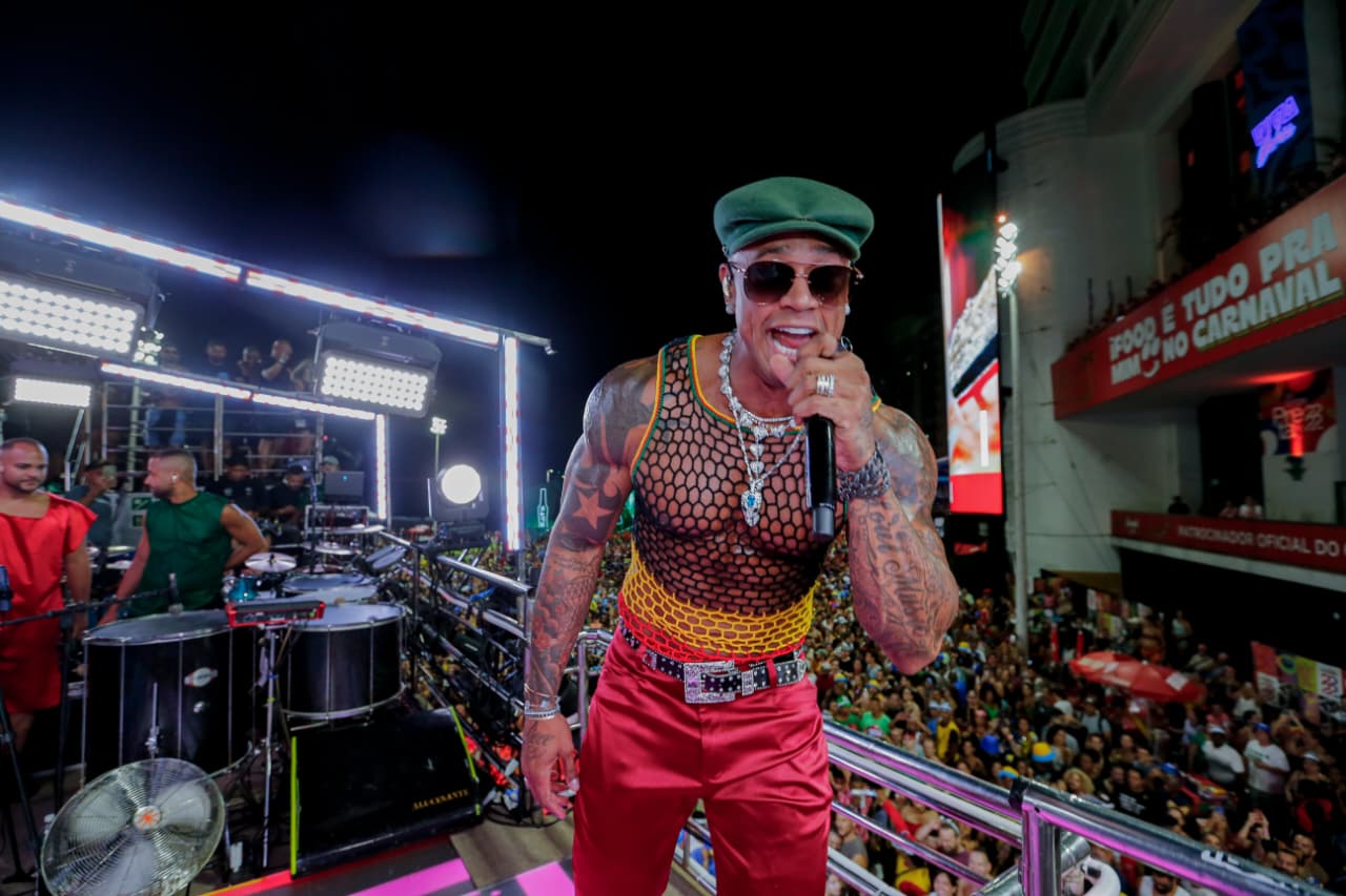 Léo Santana por Arisson Marinho/CORREIO