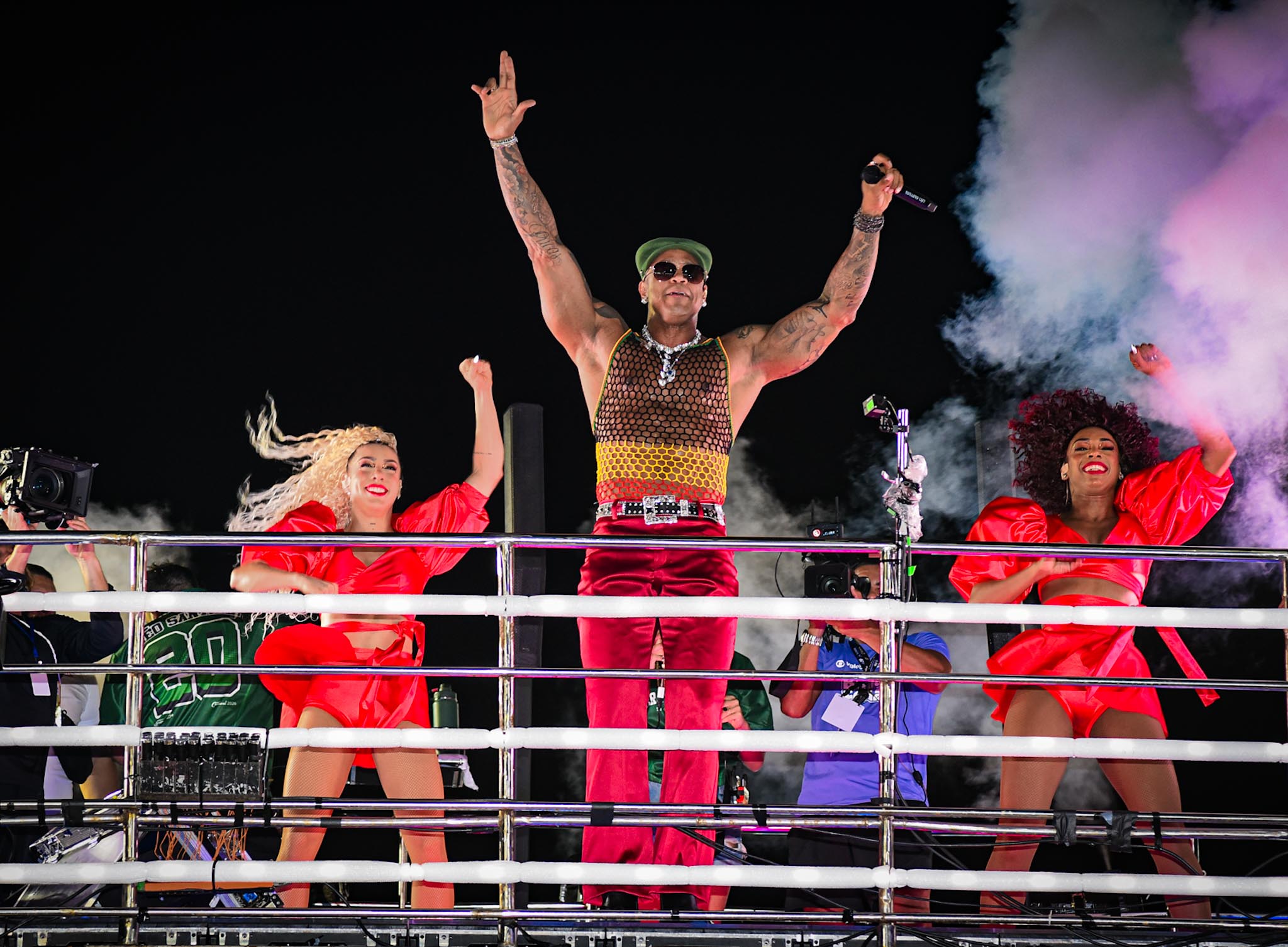 Leo Santana no primeiro dia de Carnaval por Webert Belicio / Agnews