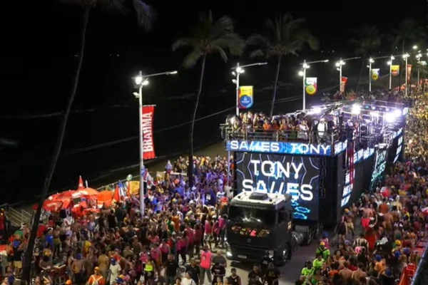 Tonny Salles no circuito Dodô