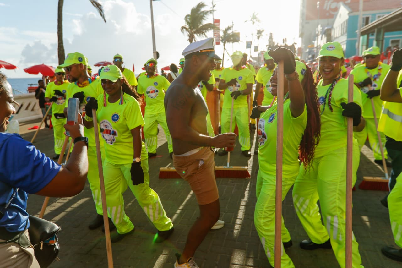 Veja fotos de Bell Marques na quinta-feira de Carnaval por Arisson Marinho/CORREIO
