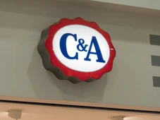 Imagem - C&A anuncia fechamento de 24 filiais em meio a crise