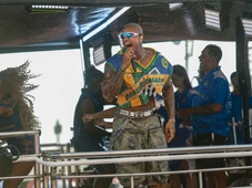 Imagem - Léo Santana faz foliões ‘deslizarem’ pelo circuito Dodô com sucessos da carreira