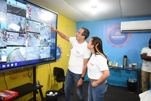 Bruno Reis durante coletiva por Betto Jr./ Secom PMS