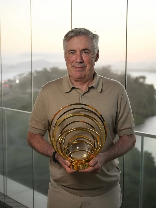 Carlo Ancelotti por Reprodução/Instagram