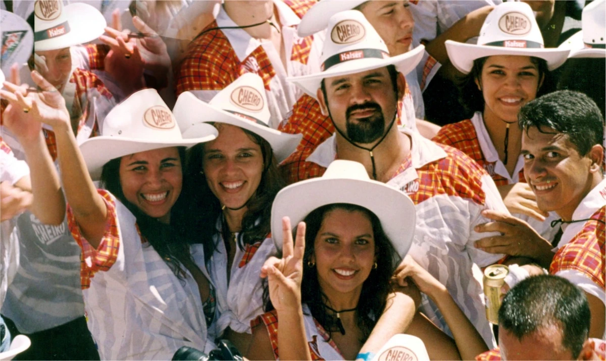 Cheiro foi referência nas fantasias temáticas nos anos 90/2000 por Divulgação