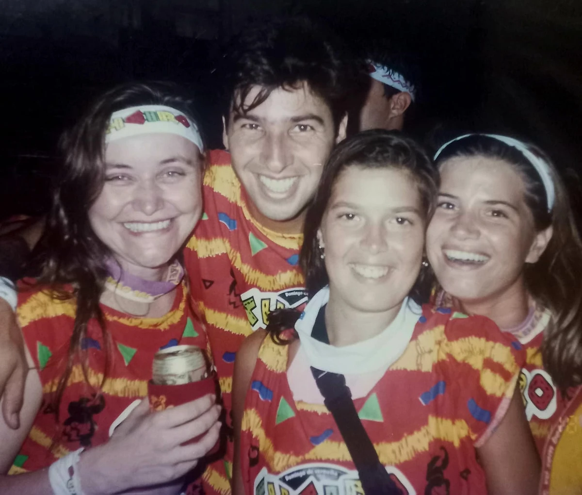 Cheiro foi referência nas fantasias temáticas nos anos 90/2000 por Divulgação