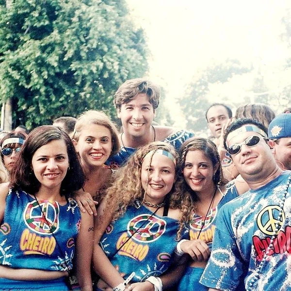 Cheiro foi referência nas fantasias temáticas nos anos 90/2000 por Divulgação