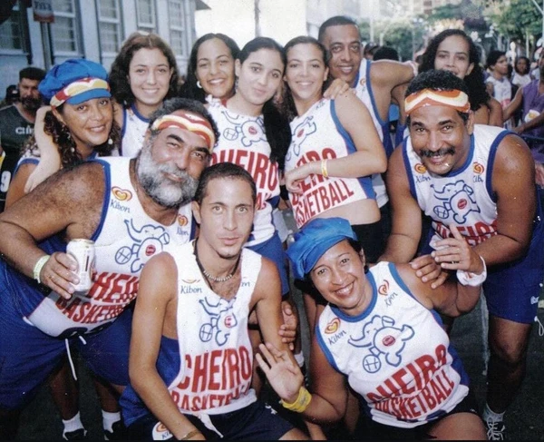 Cheiro foi referência nas fantasias temáticas nos anos 90/2000 por Divulgação