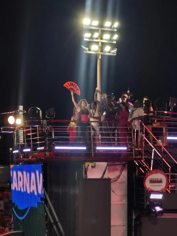 Daniela leva diversidade e religião no desfile da Barra por Ana Beatriz Sousa/CORREIO