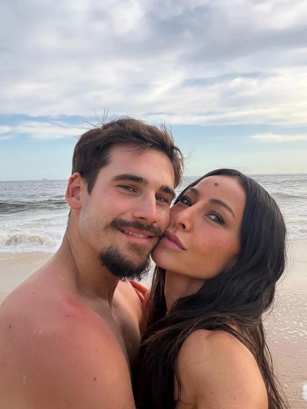 Nicolas Prattes e Sabrina Sato por Reprodução/Instagram