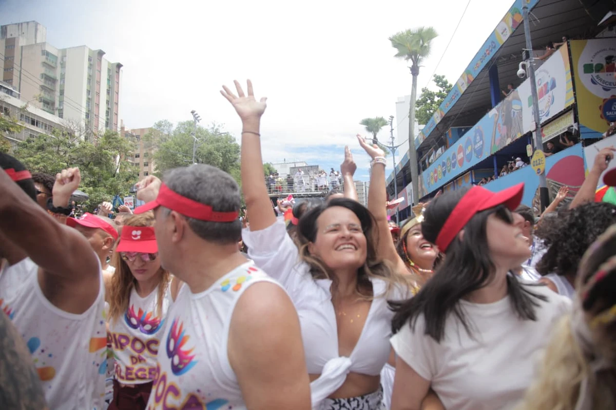 Pipoca de Saulo no Campo Grande por Sora Maia/CORREIO