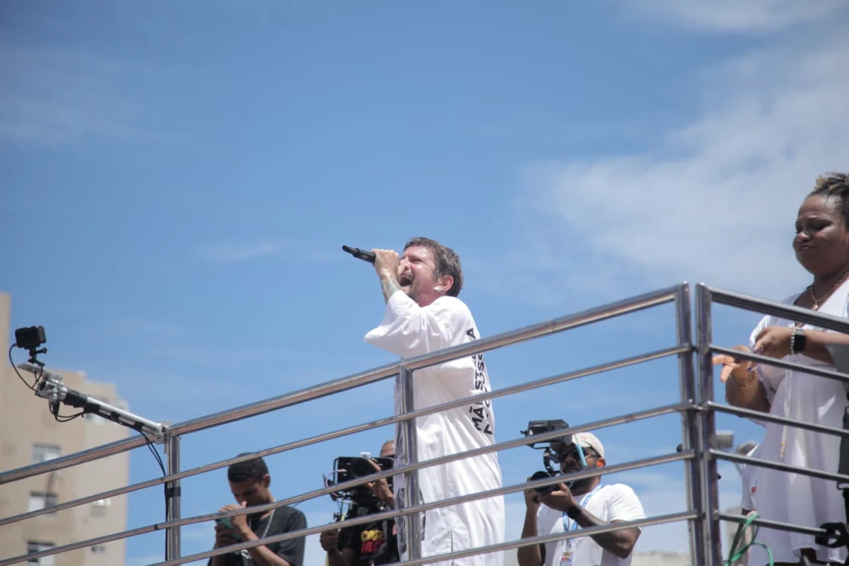 Pipoca de Saulo no Campo Grande por Sora Maia/CORREIO