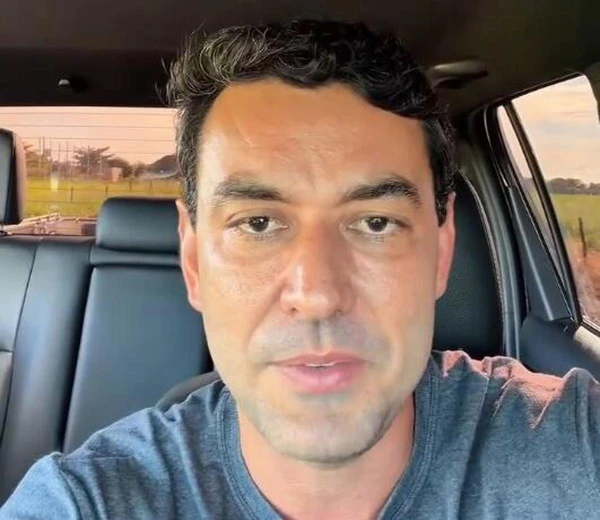 Thales Alves Naves Machado por Reprodução