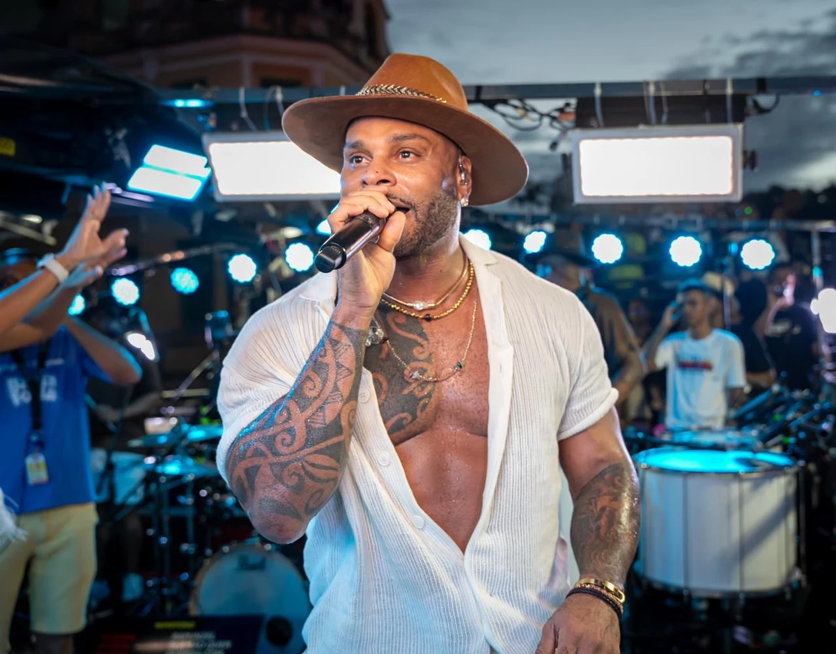 Trio de Tony Salles quebra e desfile é cancelado