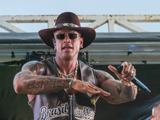 Imagem - Léo Santana confirma participação no Arrastão na Quarta-Feira de Cinzas