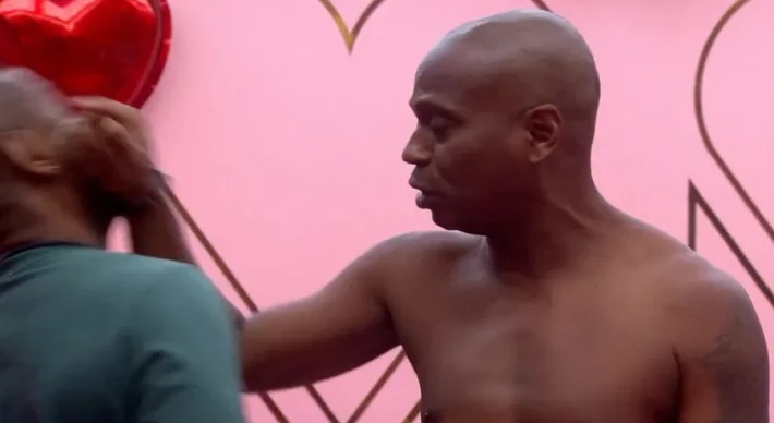 Imagem - Edilson Capetinha é expulso do BBB 26 após briga com Leandro Boneco