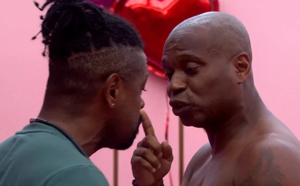 Briga entre Leandro Boneco e Edilson Capetinha