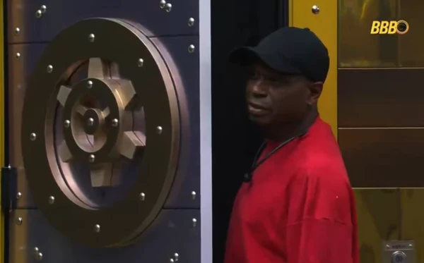 Edilson Capetinha foi chamado ao confessionário e desclassificado do BBB 26 na manhã deste sábado (14)