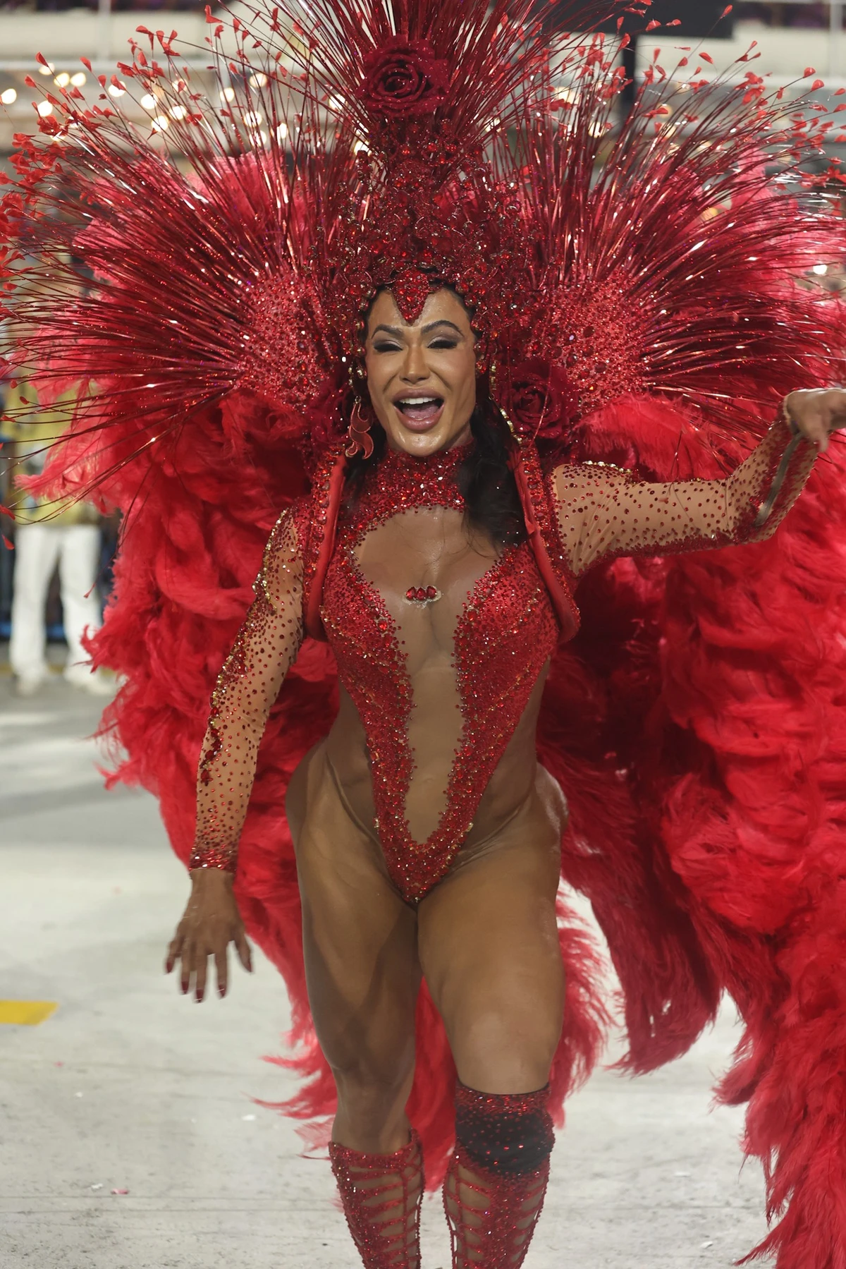 Gracyanne Barbosa por Anderson Bordê / AgNews