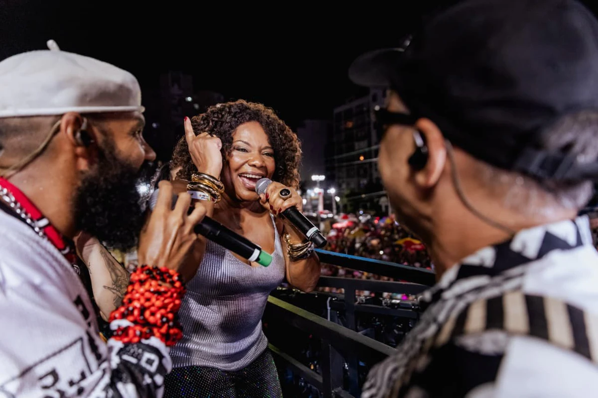 Margareth Menezes participou da pipoca da BaianaSystem no Campo Grande por Diogo Andrade