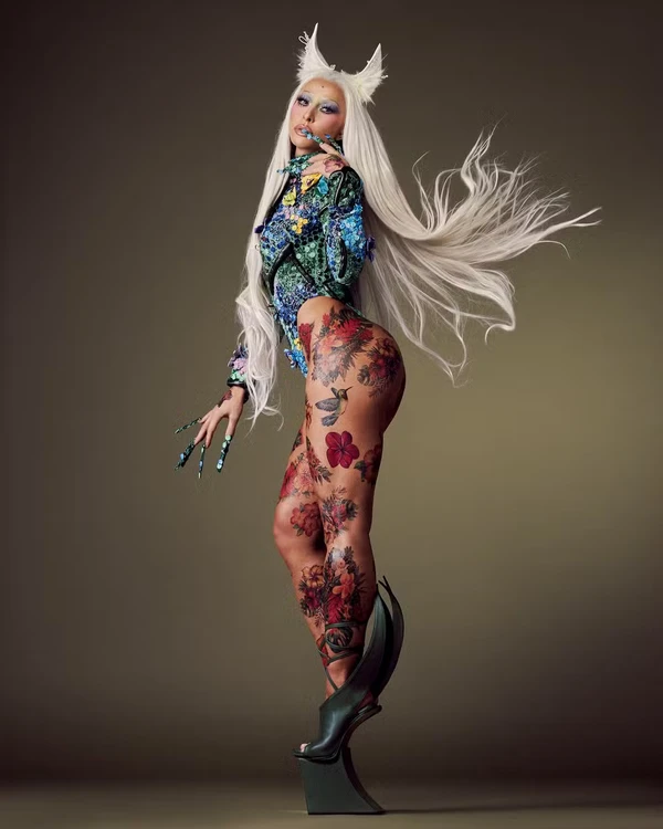 Sabrina Sato por Divulgação