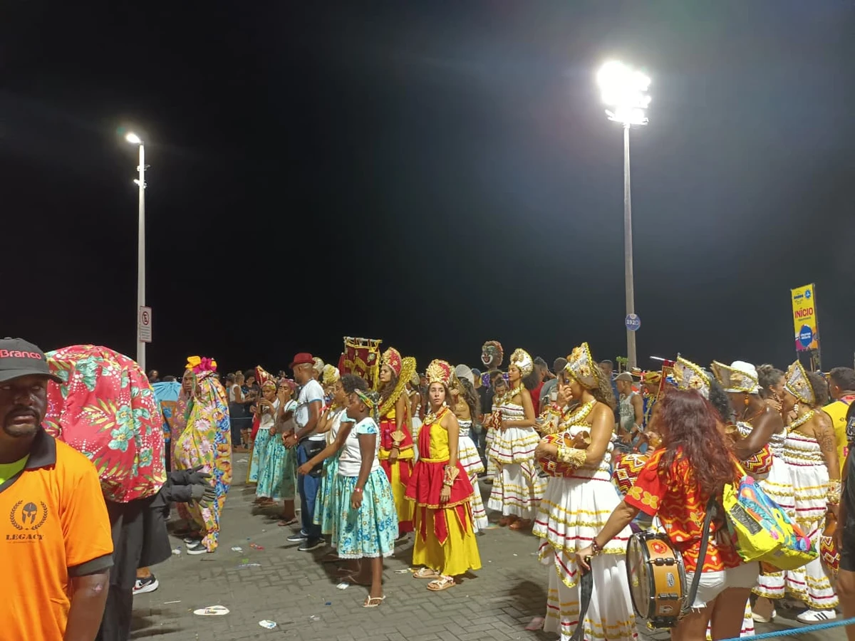 Trio da Cultura pelo circuito Barra/Ondina por Pedro Carreiro/CORREIO