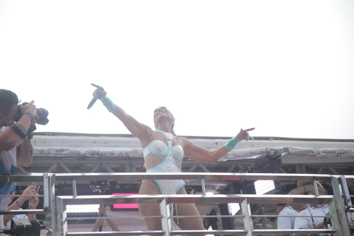 Veja as fotos do Bloco Coruja neste sábado (14) de Carnaval por Sora Maia/CORREIO