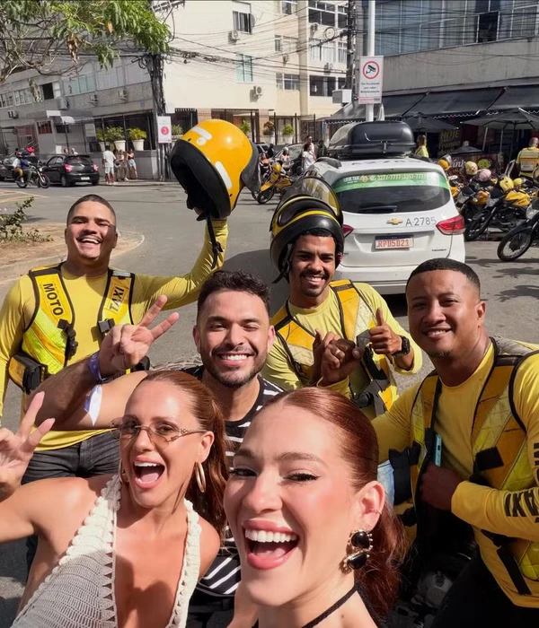 Ana Clara no Carnaval de Salvador por Reprodução