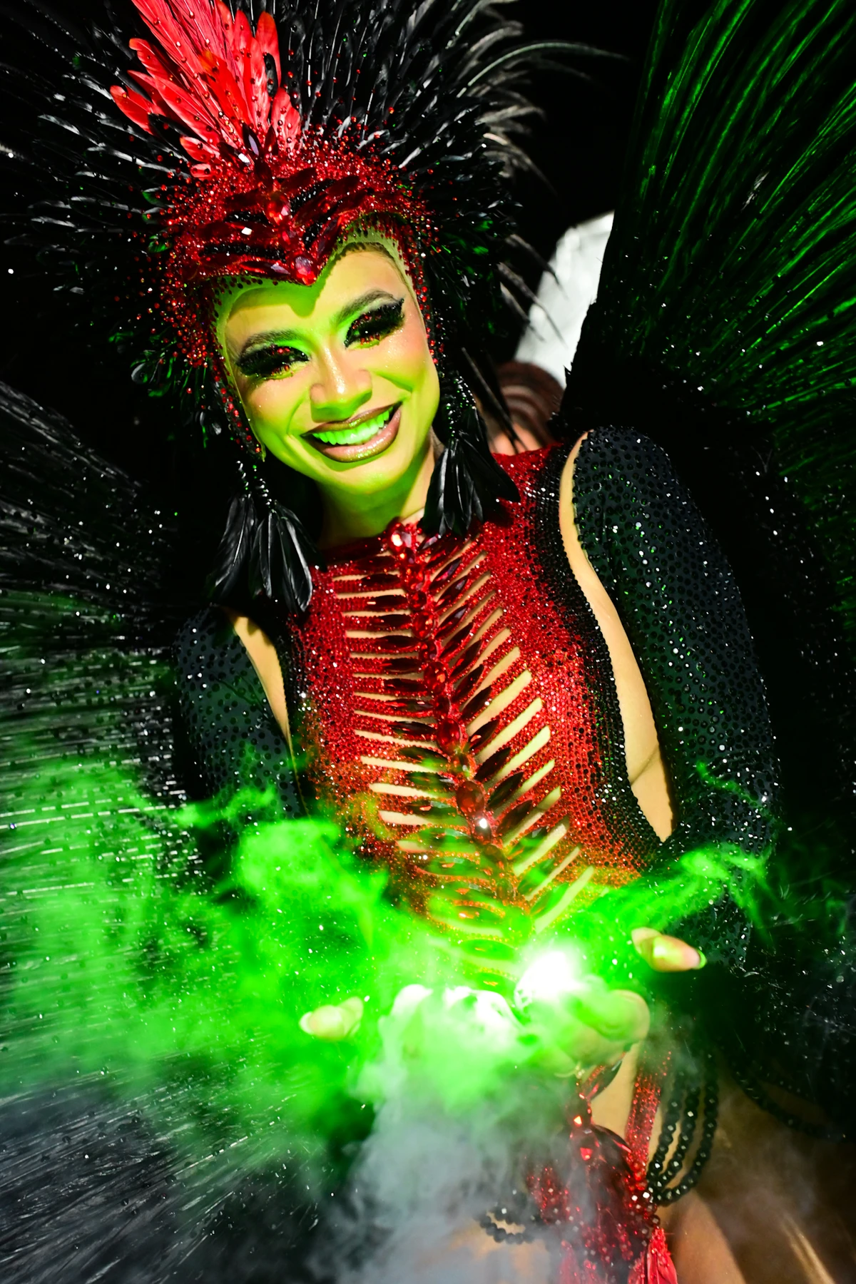 Lexa desfila pela Dragões da Real por Leo Franco / AgNews