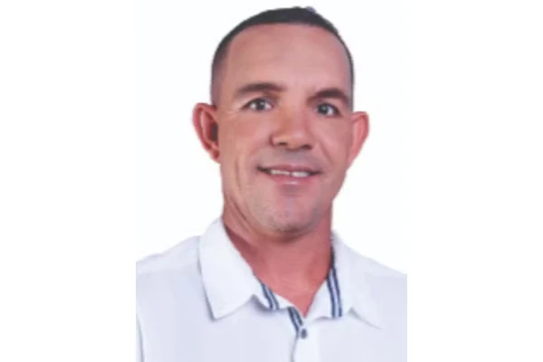 Almir de Souza Oliveira bateu a cabeça em mergulho por Reprodução