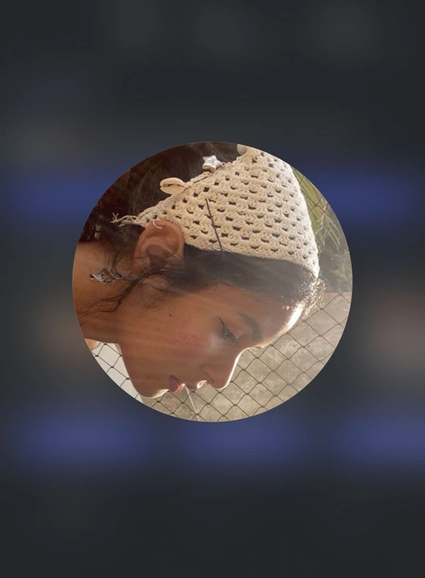 Estudante morre após tentar subir em caminhão de limpeza em circuito no Carnaval de Salvador por Reprodução TV Bahia / Redes sociais 