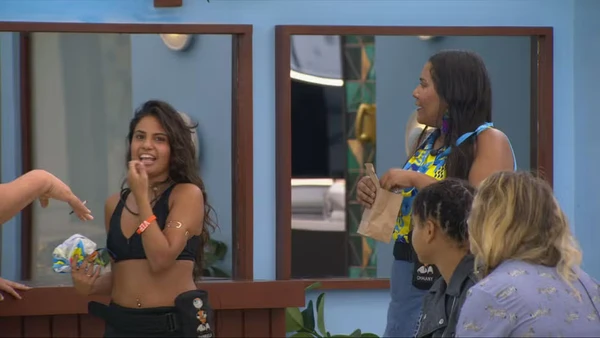 Gabriela e Chaiany foram à Marquês de Sapucaí em ação especial do BBB 26 por Reprodução/TV Globo