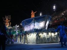 Imagem - Beija-Flor gasta R$ 1 milhão em efeito que transforma barco em Iemanjá