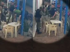 Imagem - Empresário é confundido e agredido por PMs em restaurante; veja vídeo