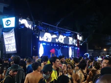 Imagem - Última apresentação de BaianaSystem no Carnaval reúne público fiel e tem atraso de duas horas