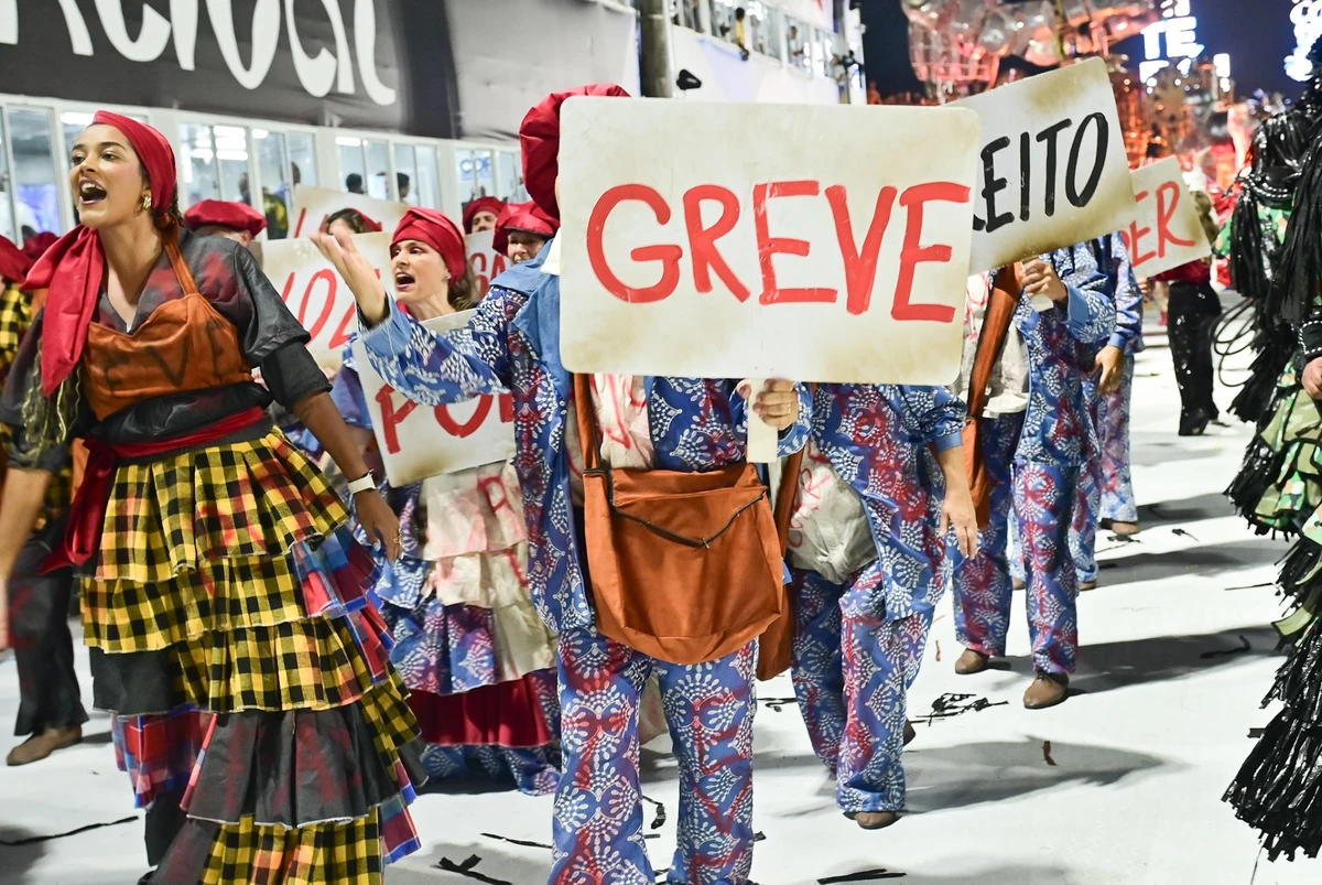 Acadêmicos de Niterói por Leo Franco / AgNews