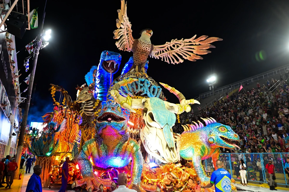 Acadêmicos de Niterói por Leo Franco / AgNews