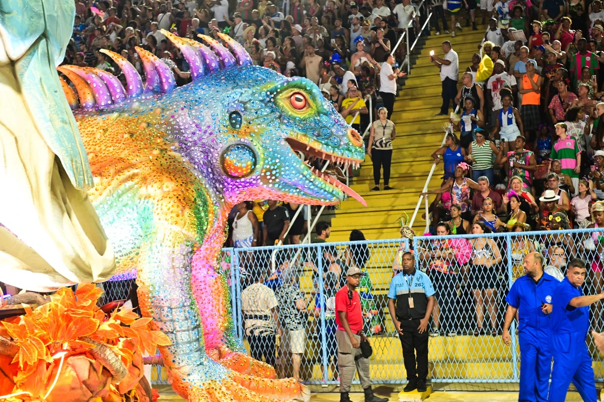 Acadêmicos de Niterói por Leo Franco / AgNews