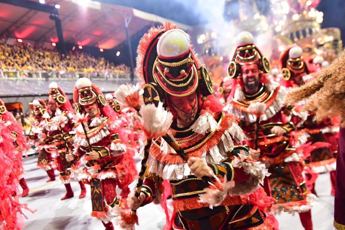 Desfile da Mocidade Alegre por Natália Rampinelli/ AgNews