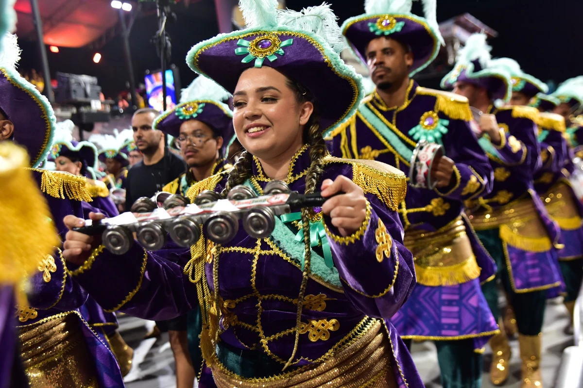 Desfile da Mocidade Alegre por Natália Rampinelli/ AgNews