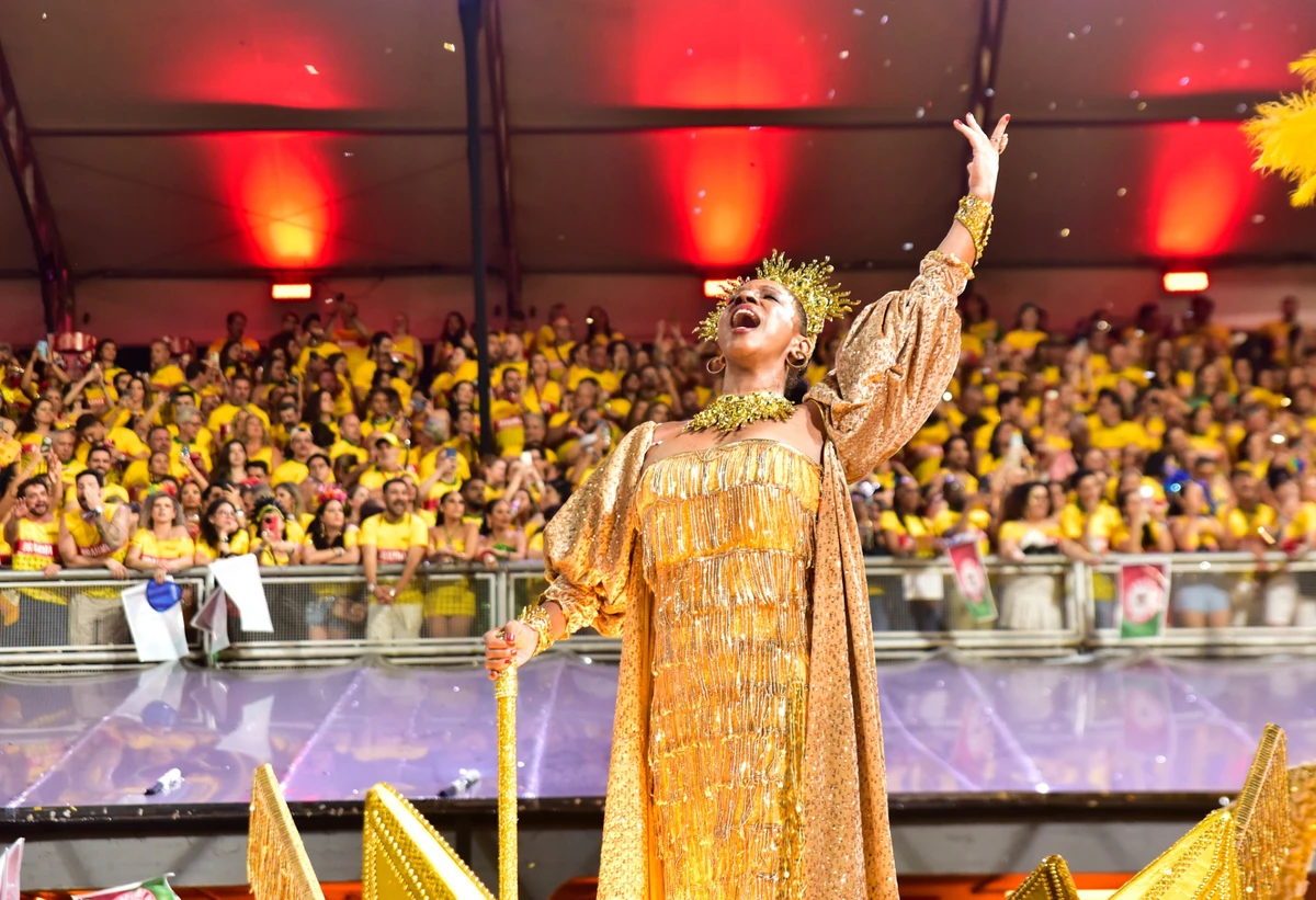 Desfile da Mocidade Alegre por Natália Rampinelli/ AgNews