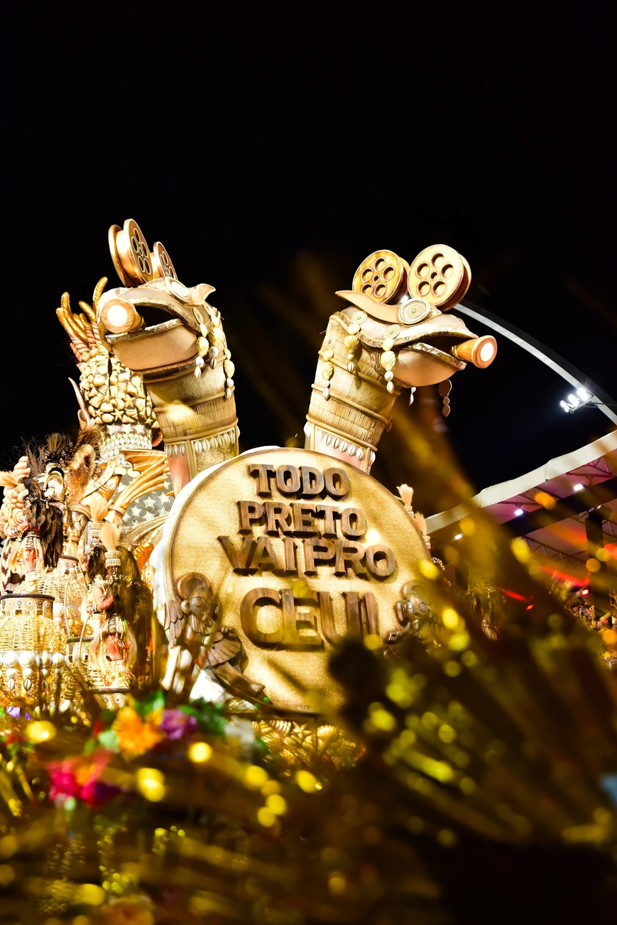 Desfile da Mocidade Alegre por Natália Rampinelli/ AgNews