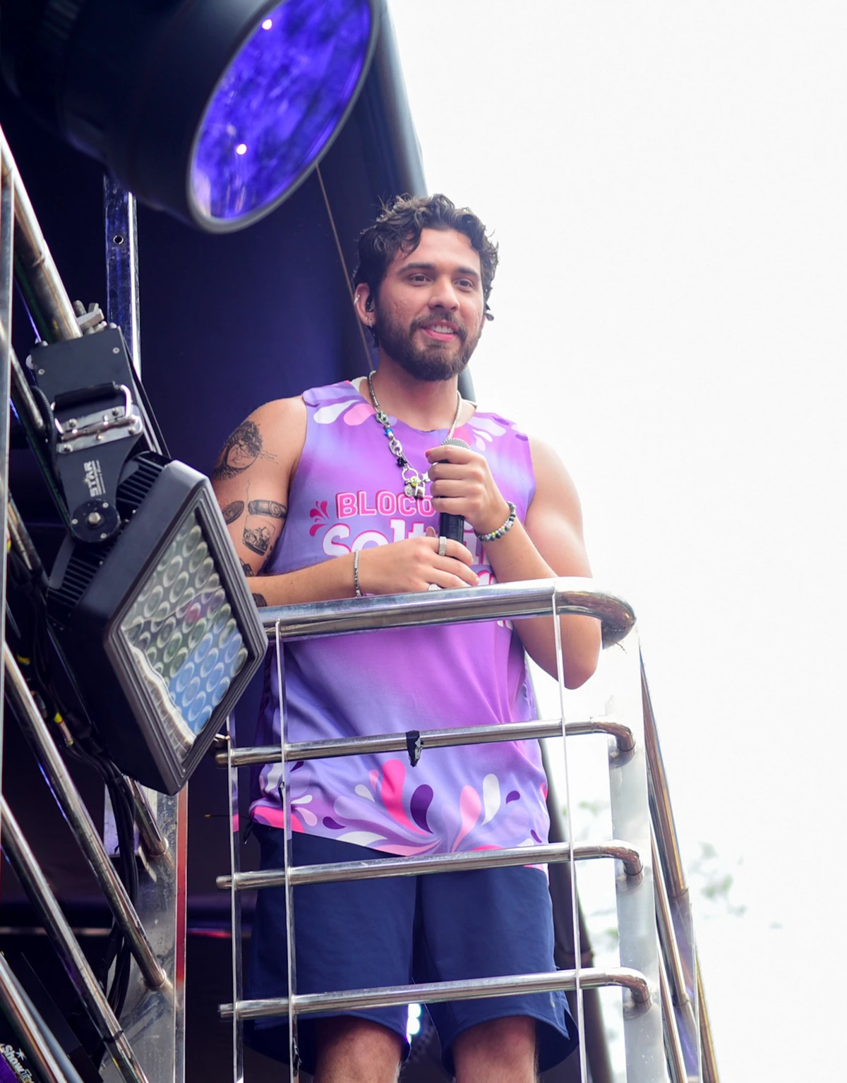 Gustavo Mioto no Parque Ibirapuera, em São Paulo por Edu Araujo/ Agnews