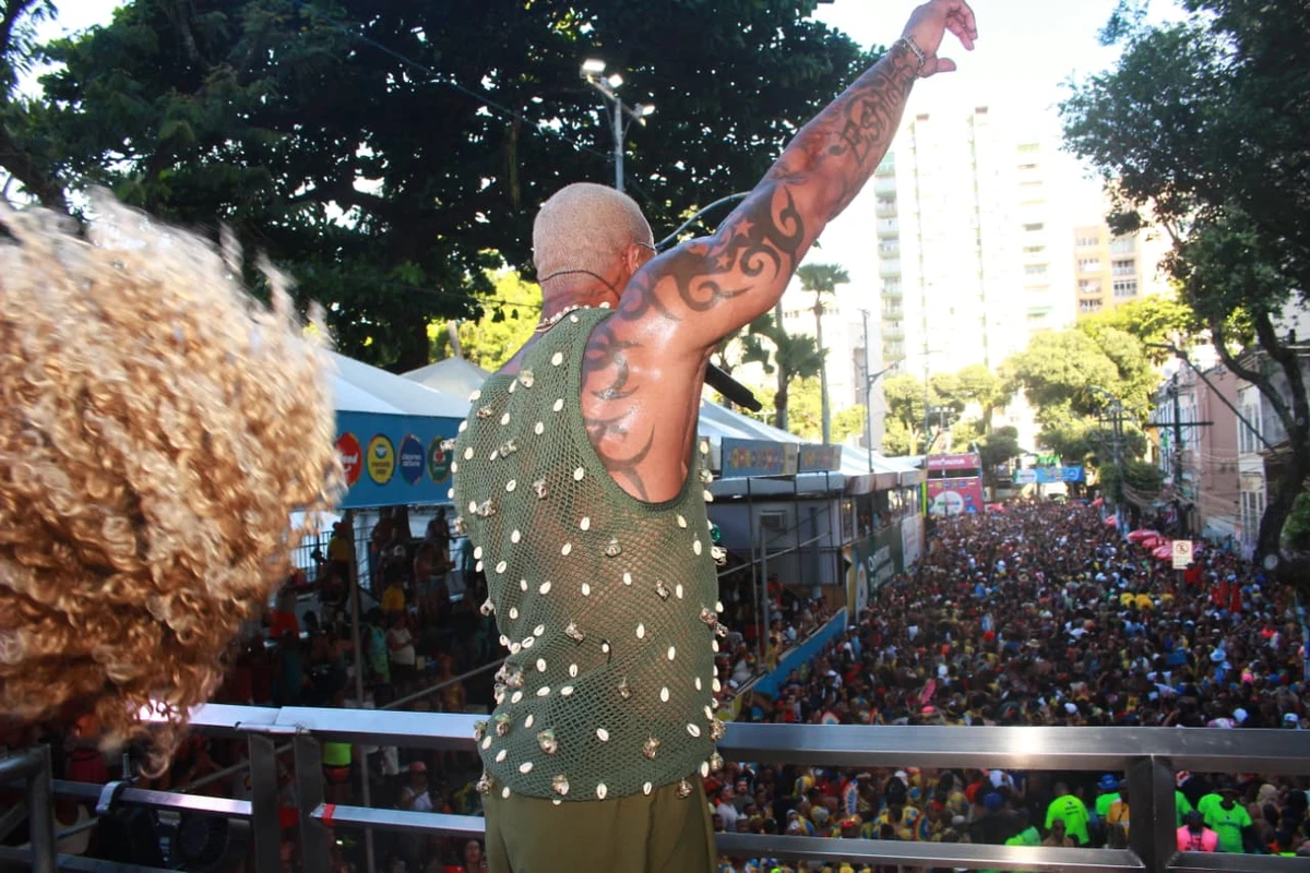 Léo Santana na Terça-feira de Carnaval por Vitor Santos/ AgNews