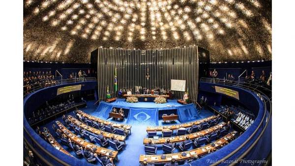 A espinha dorsal de 2027: Como a nova composição da Casa Alta dita o ritmo das alíquotas e do ajuste fiscal