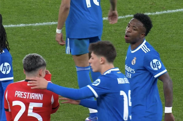 Vini Jr denunciou ofensa racista de jogador argentino