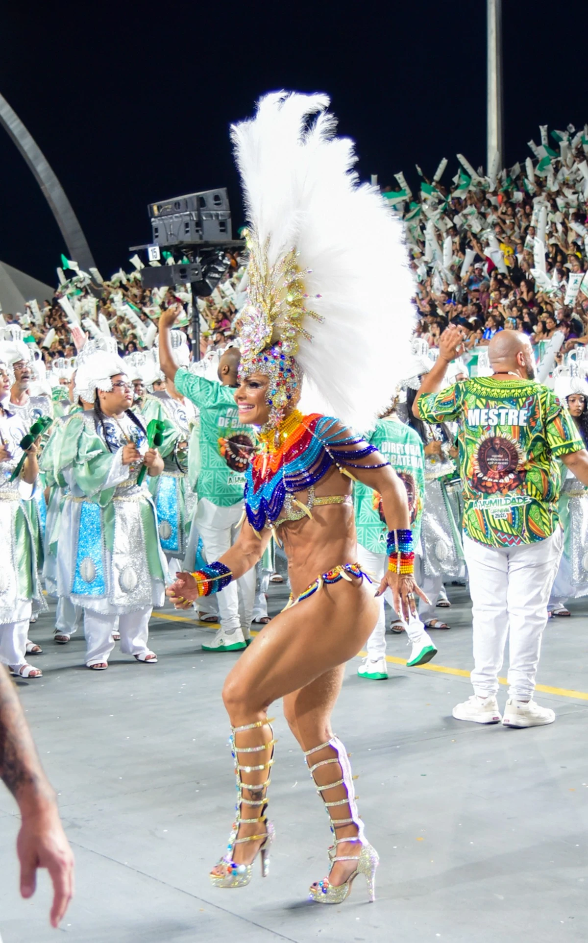 Viviane Araújo usa mesma fantasia que utilizou no desfile de 2012 pela Mancha verde para desfile do acesso 1 das escolas de samba de SP por Edu Araujo/ Agnews 