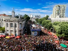 Imagem - Duas pessoas são feridas com seringas durante o Carnaval de Salvador