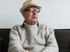 Imagem - A psicologia diz por que os homens aposentados sentam em silêncio; não é porque eles não têm nada a dizer