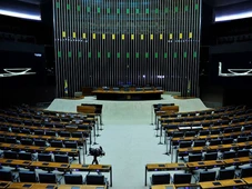 Imagem - Mandato único e supercalendário: fim da reeleição muda plano de prefeitos, governadores e presidente